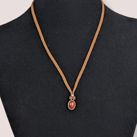 (2/$20) Adventurer's Red Stone Necklace - Picture 1 of 6